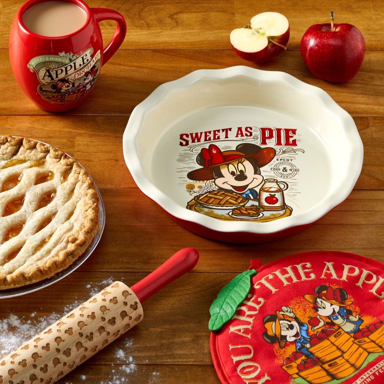 Apple Orchard Mickey and Minnie Mouse Pot Holder - Epcot International Food & Wine Festival 2021