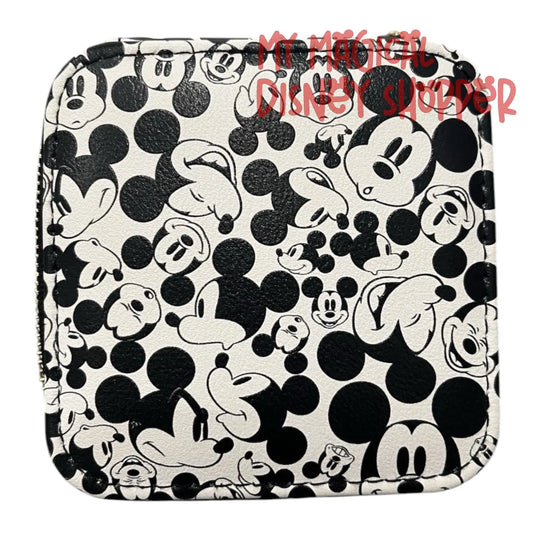 Disney x Baublebar White All Over Print Square Soft Jewelry Case