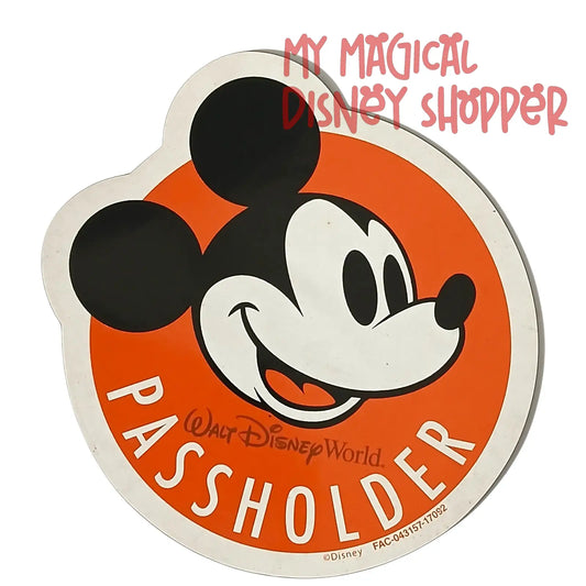 Walt Disney World Mickey Mouse Annual Passholder Magnet – Exclusive 🐭🏰✨
