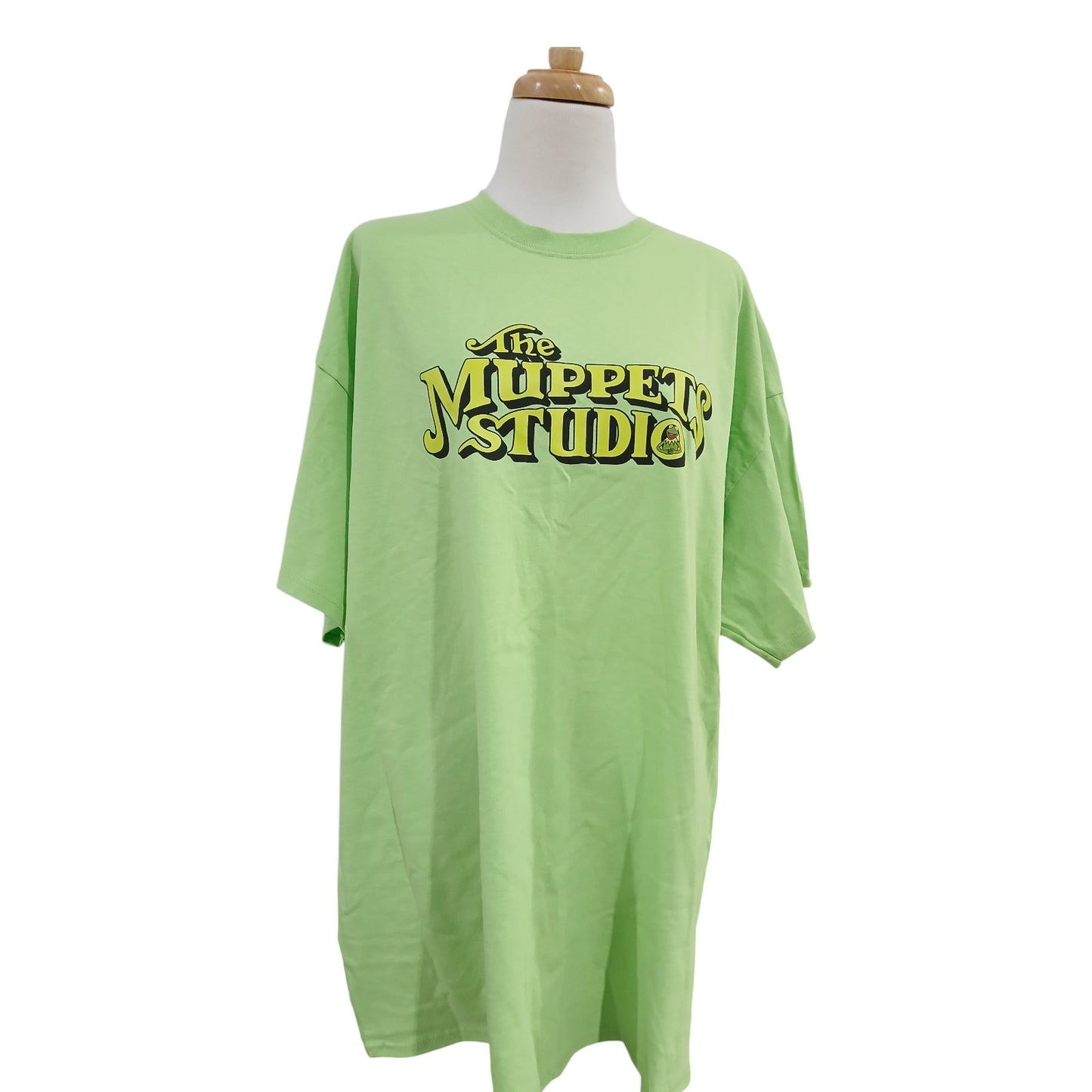 The Muppet Studio Exclusive T-Shirt – Lime Green (Size 2XL) 🐸🎬✨