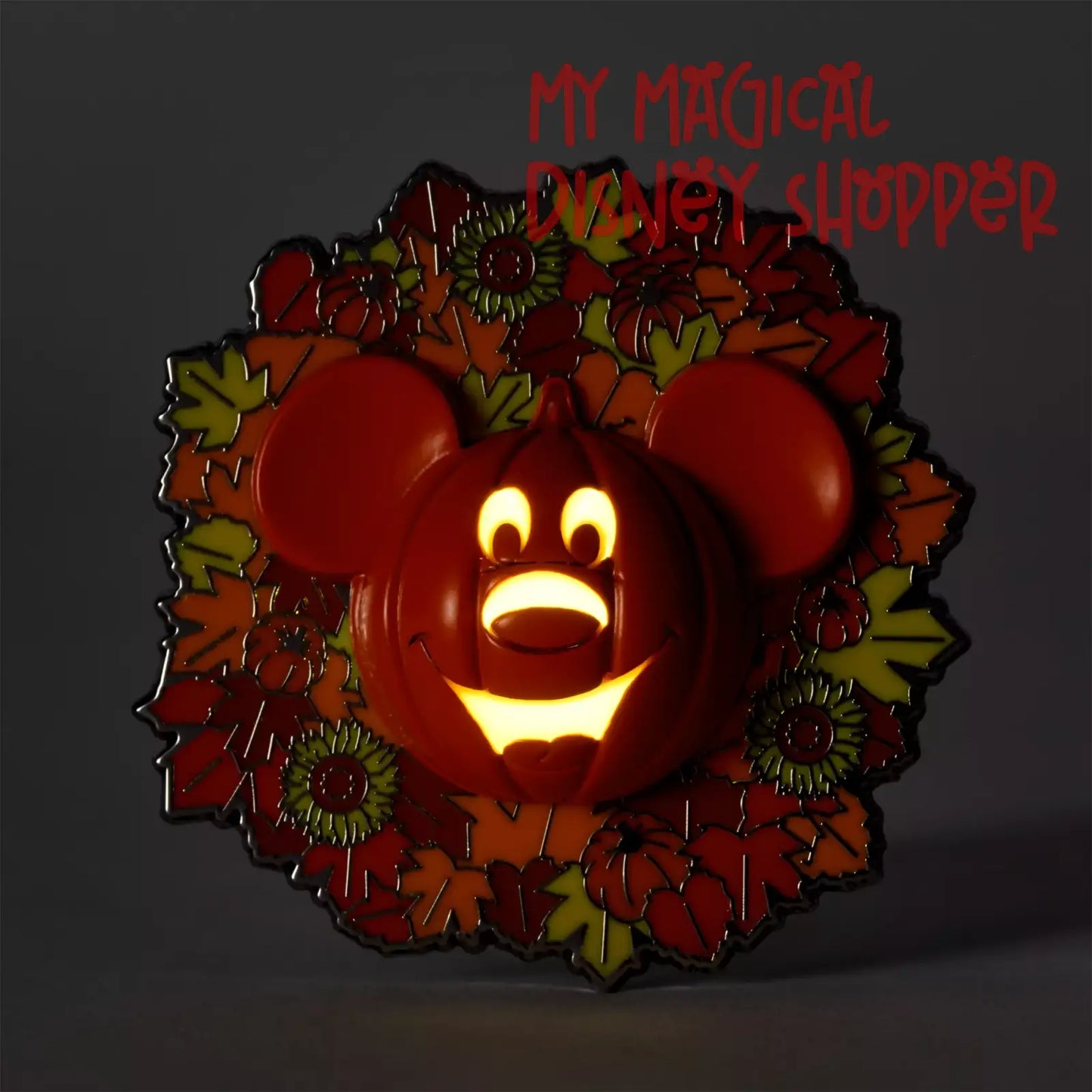 *Pink Price*Mickey Mouse Light-Up Jack-O'-Lantern Wreath Pin